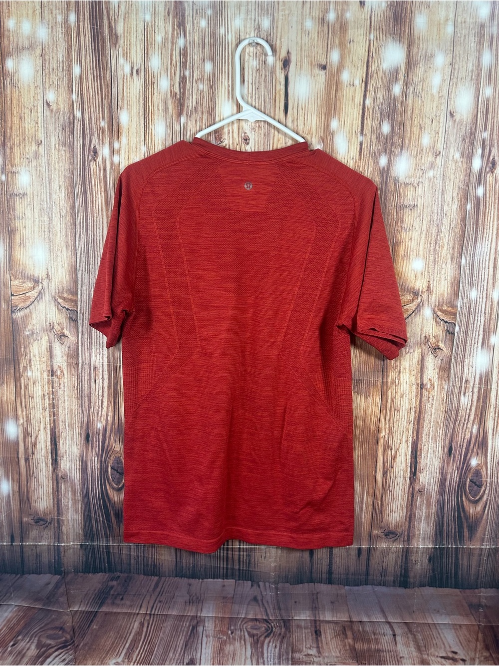 Lululemon Athletica Men's Performance Short-Sleeve Shirt Orange/Red Size Medium